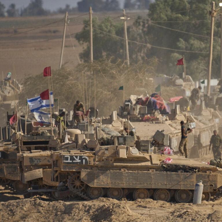 Israel Approves Gaza City Takeover, and Trump to Deploy Federal Agents in D.C.