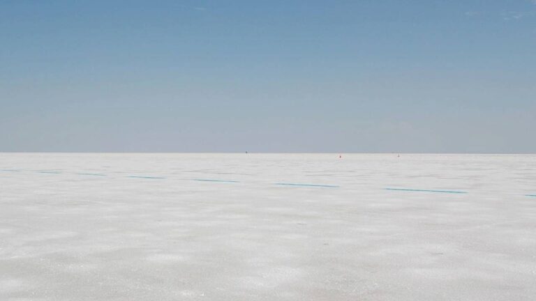 UTV Driver Dead After Getting Stuck on the Salt Flats, Don't Forget a Satellite Communicator