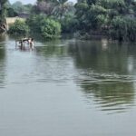 Pakistan floods leave villages cut off as monsoon devastation continues