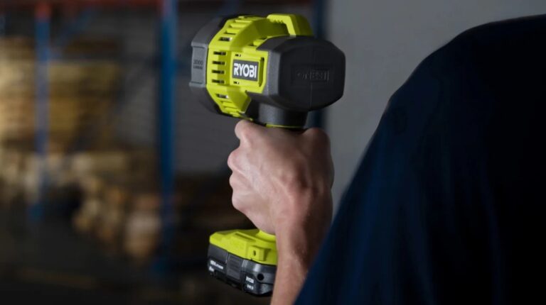Is Ryobi's Spotlight Any Good? Here's What Users Say