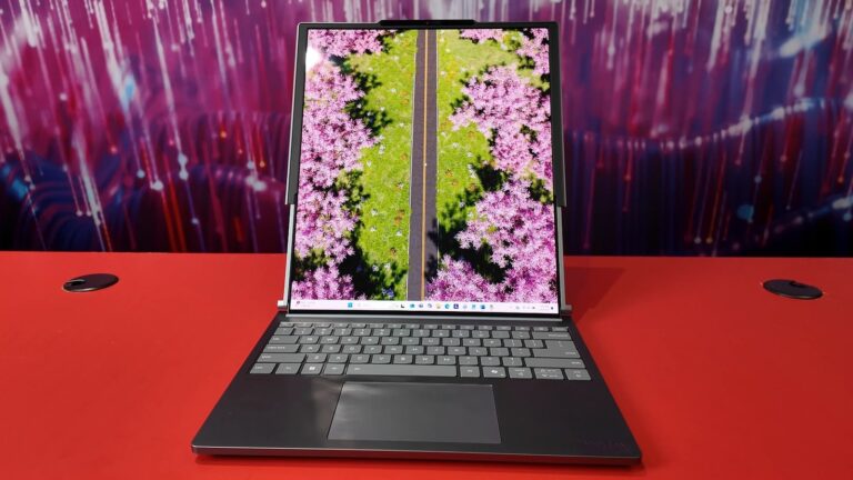 What Makes The Lenovo Rollable Laptop So Unique?