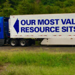 Long-Haul Truckers Agree: These 5 Things Are A Must Have In A Good Semi Truck