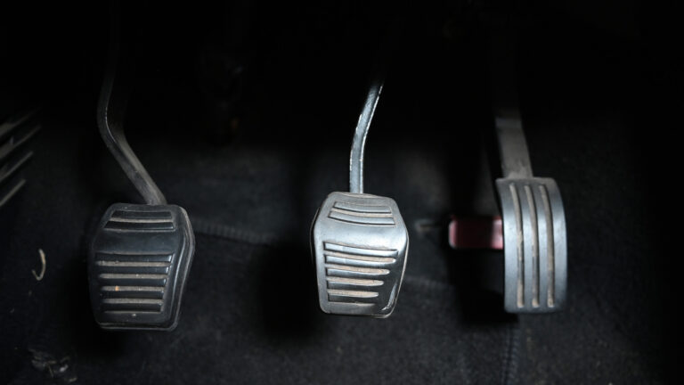 What Would Happen If You Pressed The Gas And Brake Pedal At The Same Time