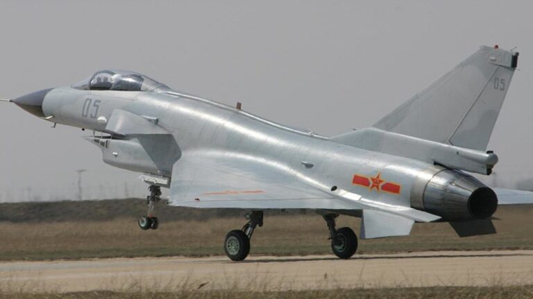 J-10 Vs. JF-17: What Are The Differences Between These Two Similar Fighter Jets?