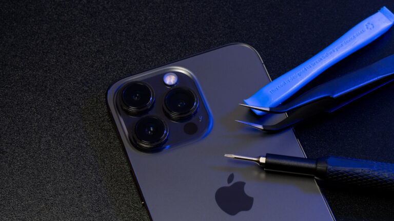 The Most Difficult Modern iPhone To Repair (According To iFixit)