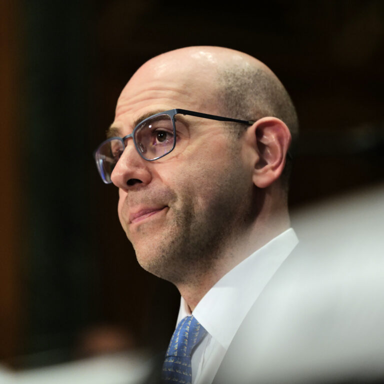 Trump Federal Reserve Pick’s Plan to Return to White House Draws Backlash