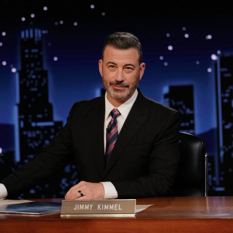 Local TV Giant Sinclair Ends Jimmy Kimmel Boycott