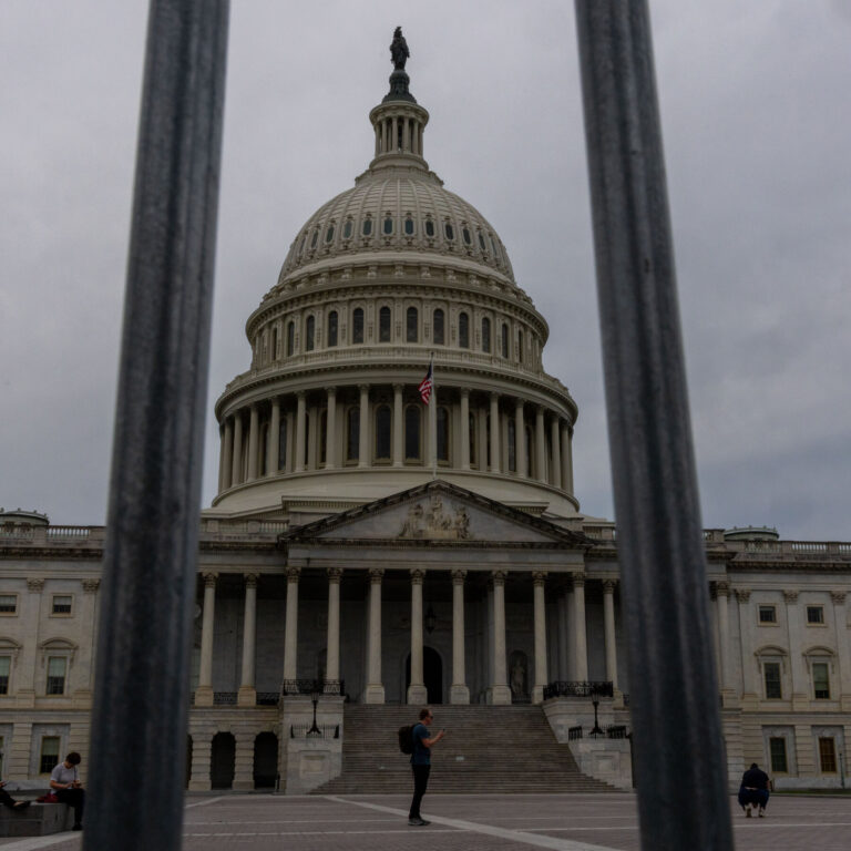 Government Shutdown Appears Imminent After Trump Meets With Democrats