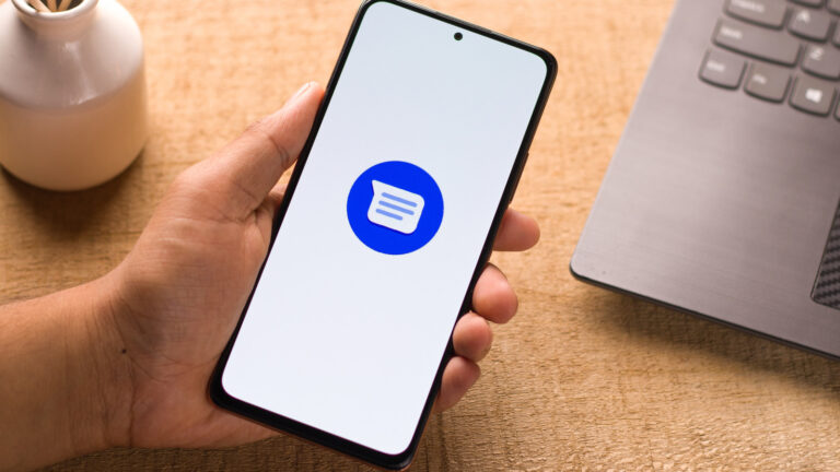 What Does The Blue Dot On Android Text Messages Mean?
