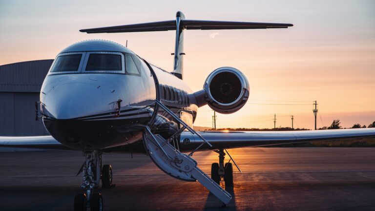 Empty-Leg Flights: How To Find A Cheap Private Jet Getaway