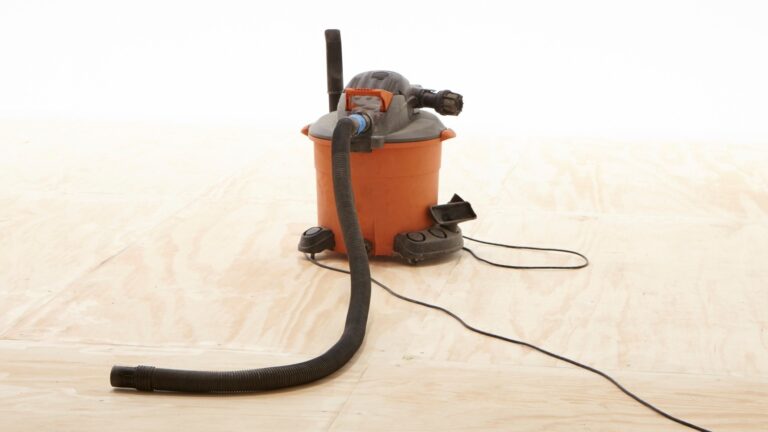 Want To Unclog A Drain Using A Shop Vac? Here's How To Do It