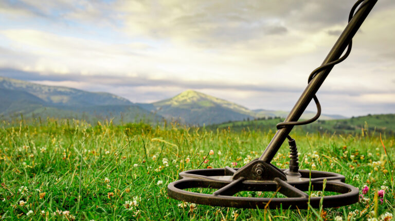 Things You Should Know Before Using A Metal Detector