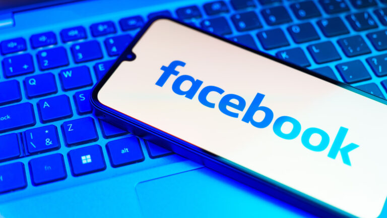 How To Remove Your Payment Details From Facebook (And Why You May Want To)