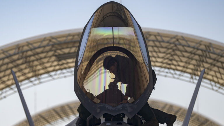 Boeing Just Gave Us A Glimpse Of Its Next-Gen F/A-XX Fighter Jet Design