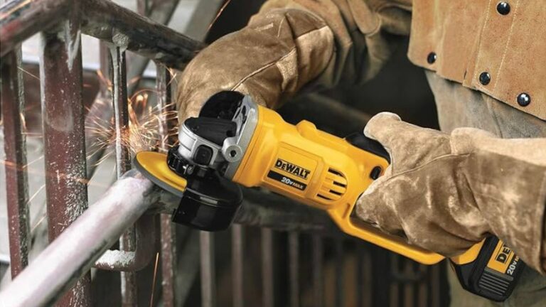 This Rarely Discounted DeWalt 9-Tool Combo Kit Is $250 Off On Amazon - And Here's What's Included