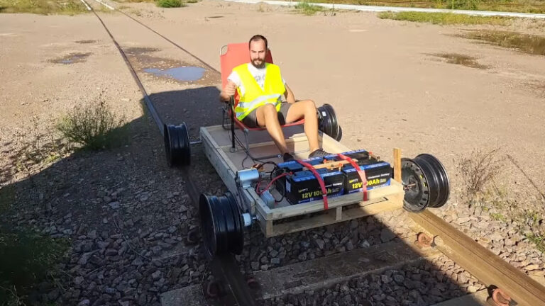 This Rail Speeder Needs a Little Work
