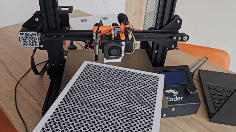 Camera and ChArUco Keep the Skew Out of Your 3D Prints