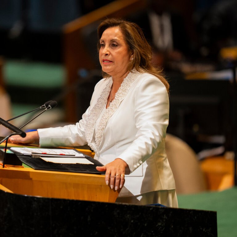 Peru Ousts President Amid Crime Surge