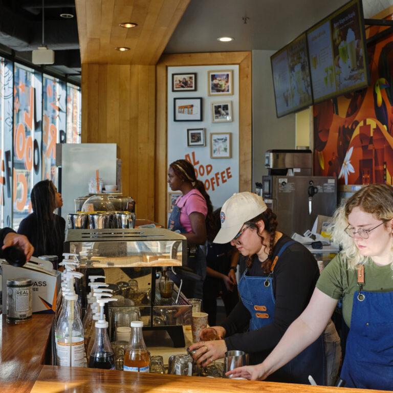 A Government Shutdown Silver Lining: Federal Workers Eat and Drink at a Discount