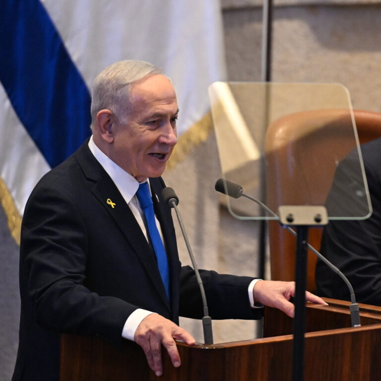 Netanyahu Orders Strikes on Gaza, Saying Hamas Violated Cease-Fire