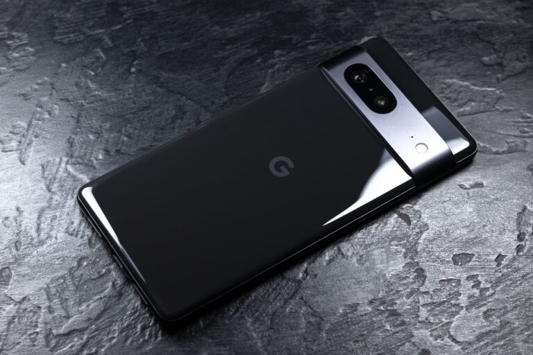 A New Attack Lets Hackers Steal 2-Factor Authentication Codes From Android Phones