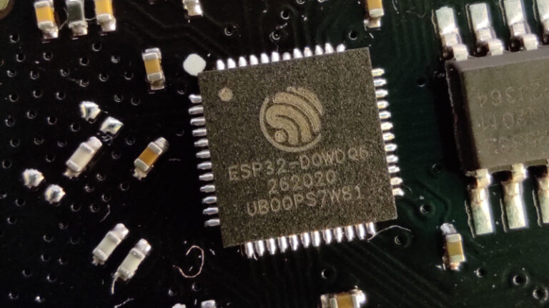 ESP32 Decodes S/PDIF Like A Boss (Or Any Regular Piece of Hi-Fi Equipment)