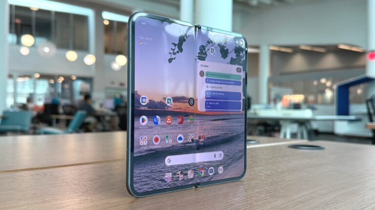 Google Pixel 10 Pro Fold Review: The Features You Can't See Give It Its Edge