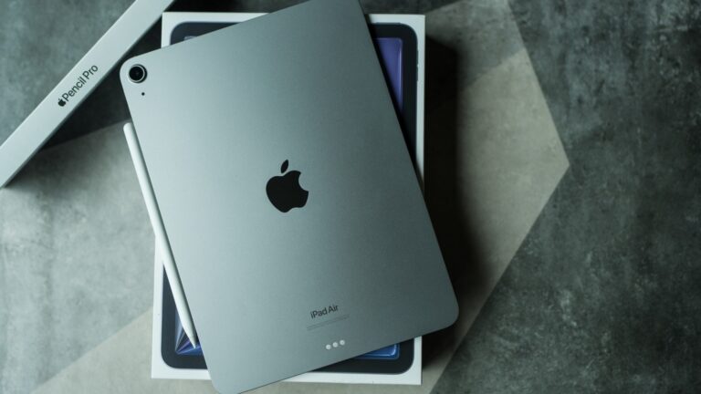 How To Hard Reset An iPad (Any Model) - And Why You Might Want To
