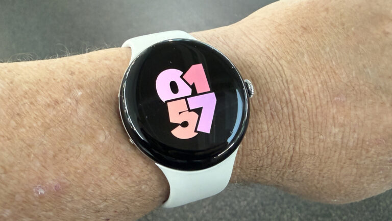 Google Made The Best Smartwatch For Android, And It Did It Without Gimmicks