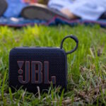 5 Mini Speakers That Actually Sound Good, According To Reviews