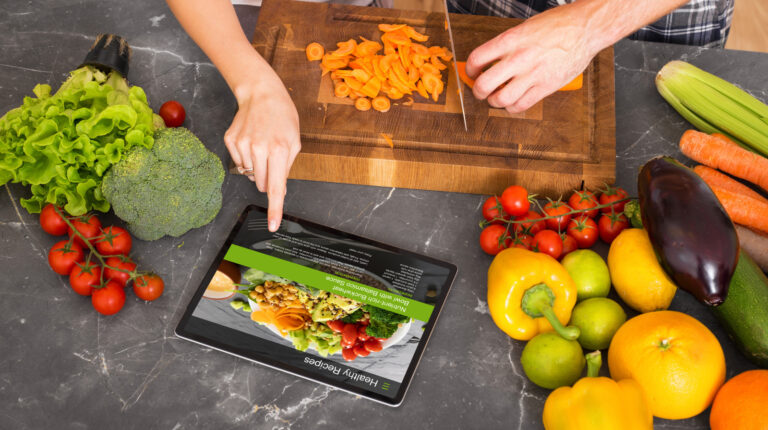 5 Ways An iPad Makes A Great Kitchen Gadget