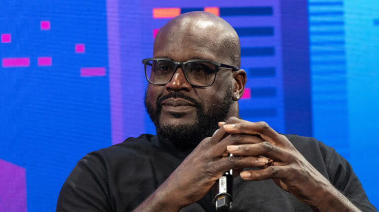 Shaq Gives Kobe Bryant's Mom A Heartwarming Gift – Her Son's Restored High School Car