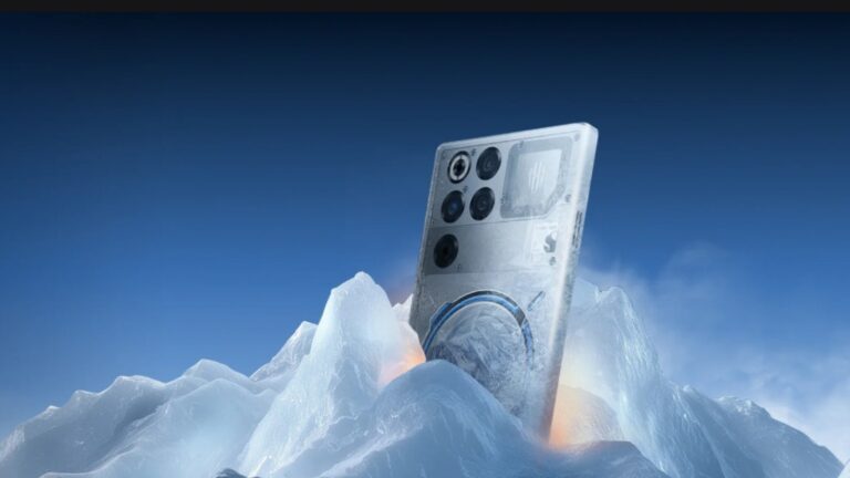 The World's First Liquid-Cooled Smartphone Is About To Hit The Market
