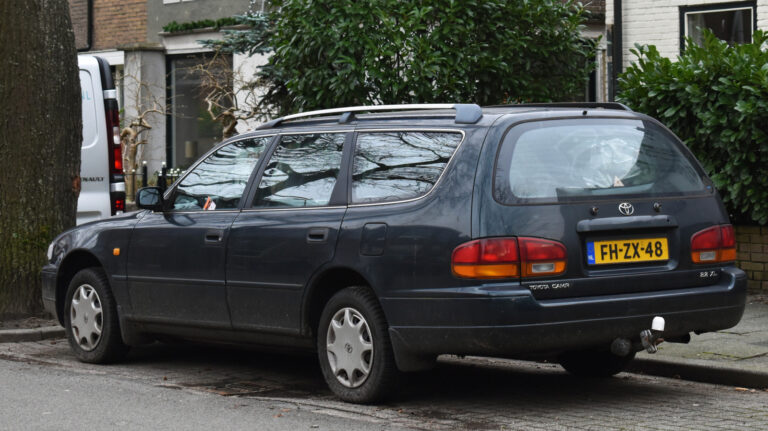 5 Old-School Car Trends That Need To Make A Comeback