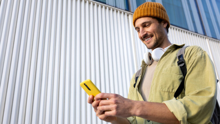 How To Make Your Phone Last Longer Than You Thought Possible