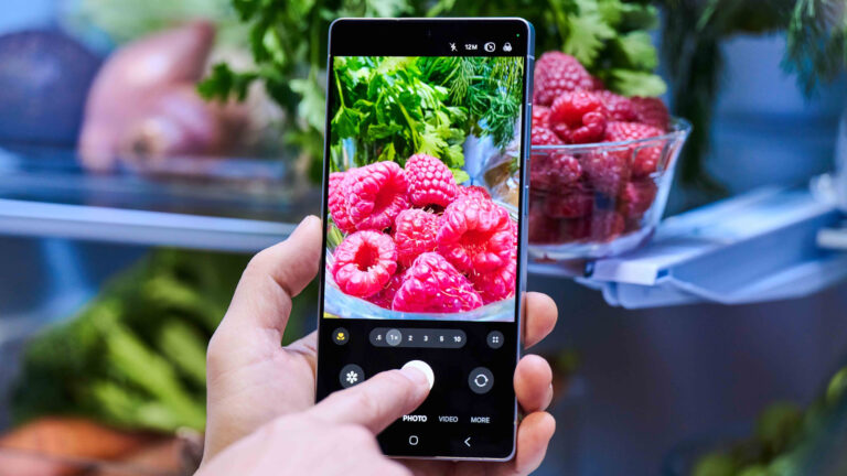 Tired Of Your Galaxy's Camera Shutter Lag? Samsung Has A 'Fix' For You