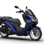 This French Scooter Could Be the Smartest Way to Beat City Traffic