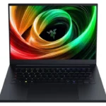 Razer Blade 14 with RTX 5070, Ryzen 9, and 32GB RAM is now $300 off