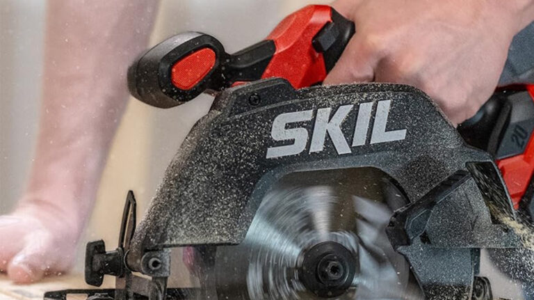 5 Things You Should Consider Before Buying Power Tool Batteries