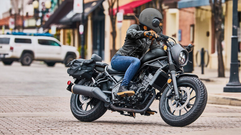 Are 300cc Motorcycles Too Lightweight For Highway Riding?